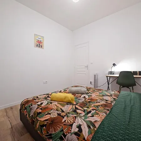 Le Perpinb - 6 Personnes - Bureau & Wifi Apartment Perpignan
