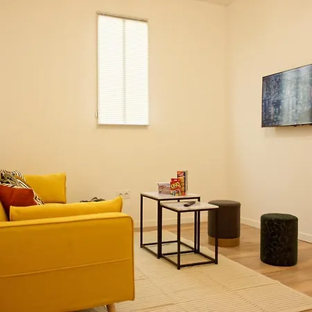 Le Perpinb - 6 Personnes - Bureau & Wifi Apartment Perpignan