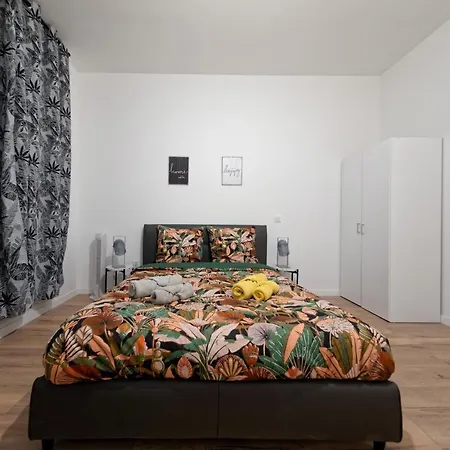 Le Perpinb - 6 Personnes - Bureau & Wifi Apartment Perpignan